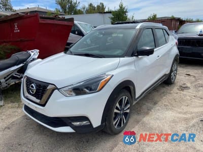 2019 NISSAN KICKS S 3N1CP5CUXKL543546 - główne zdjęcie licytacji z USA - miniatura