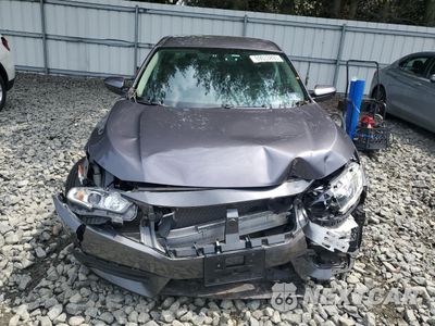 Piąte zdjęcie samochodu w środku: 2017 HONDA CIVIC LX VIN:2HGFC2F52HH548171 - miniatura