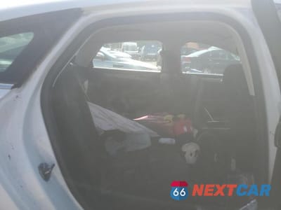Zdjęcie 10 z 12 samochodu: 2017 FORD FUSION SE VIN:3FA6P0H7XHR164610 - miniatura