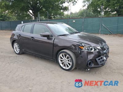 Czwarte zdjęcie samochodu z boku: 2012 LEXUS CT 200 VIN:JTHKD5BH2C2068952 - miniatura
