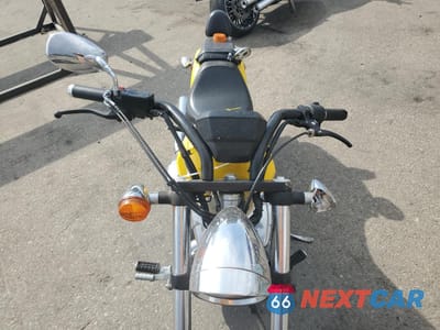Piąte zdjęcie samochodu w środku: 2022 HONDA VT1300 CXA VIN:JH2SC6169NK600301 - miniatura