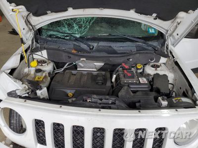 Zdjęcie 12 z 15 samochodu: 2014 JEEP PATRIOT LATITUDE VIN:1C4NJRFB6ED766413 - miniatura