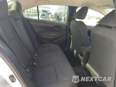 Zdjęcie 10 z 12 samochodu: 2022 TOYOTA COROLLA LE VIN:JTDEPMAE9NJ222167 - miniatura