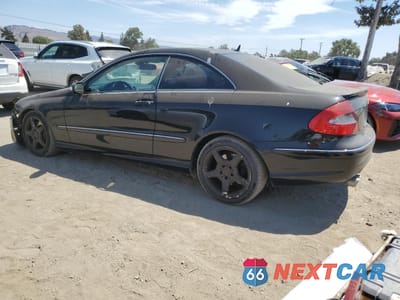Trzecie zdjęcie samochodu z tyłu: 2007 MERCEDES-BENZ CLK 550 VIN:WDBTJ72HX7F209841 - miniatura