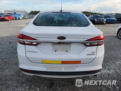 Zdjęcie 6 z 12 samochodu: 2017 FORD FUSION SE HYBRID VIN:3FA6P0LU9HR409572 - miniatura