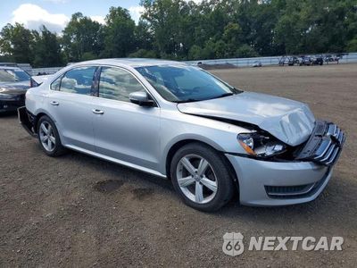 Czwarte zdjęcie samochodu z boku: 2013 VOLKSWAGEN PASSAT SE VIN:1VWBP7A37DC078427 - miniatura