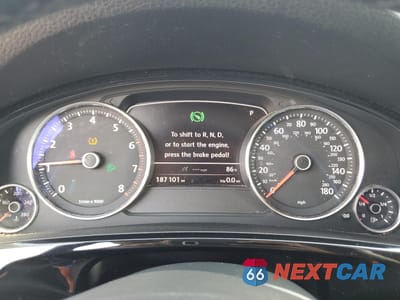 Zdjęcie 9 z 13 samochodu: 2011 VOLKSWAGEN TOUAREG V6 VIN:WVGFF9BP1BD001088 - miniatura