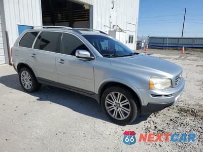 Czwarte zdjęcie samochodu z boku: 2010 VOLVO XC90 VIN:YV4852CT1A1550063 - miniatura