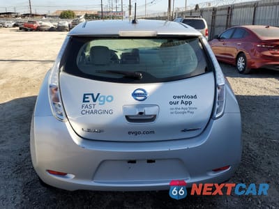 Zdjęcie 6 z 13 samochodu: 2016 NISSAN LEAF SV VIN:1N4BZ0CP6GC307209 - miniatura