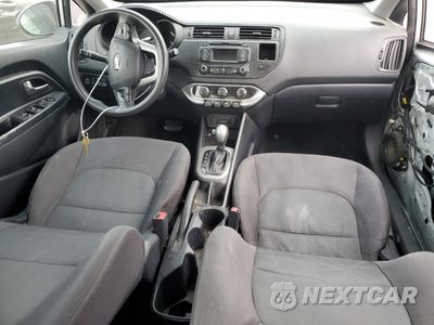 Zdjęcie 15 z 24 samochodu: 2014 KIA RIO LX VIN:KNADM4A30E6351613 - miniatura