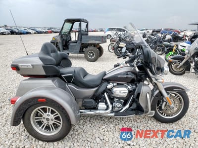 2017 HARLEY-DAVIDSON FLHTCUTG TRI GLIDE ULTRA 1HD1MAD16HB859755 - główne zdjęcie licytacji z USA - miniatura