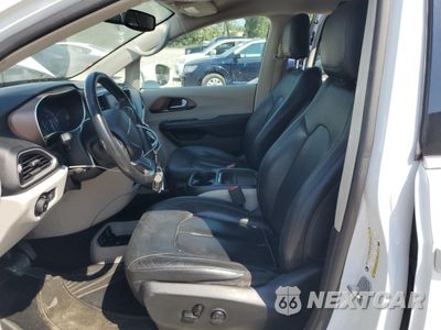 Zdjęcie 7 z 13 samochodu: 2019 CHRYSLER PACIFICA TOURING L VIN:2C4RC1BG6KR624781 - miniatura