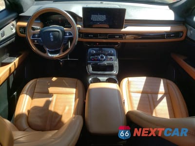 Zdjęcie 8 z 15 samochodu: 2022 LINCOLN NAUTILUS BLACK LABEL VIN:2LMPJ9JP2NBL23127 - miniatura