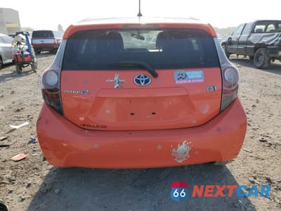 Zdjęcie 6 z 13 samochodu: 2012 TOYOTA PRIUS C VIN:JTDKDTB31C1012033 - miniatura