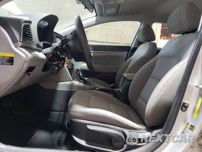 Zdjęcie 7 z 12 samochodu: 2018 HYUNDAI ELANTRA SEL VIN:KMHD84LF2JU645983 - miniatura