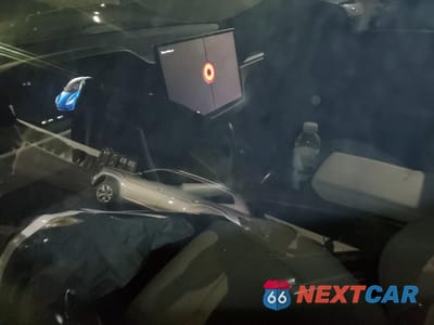 Zdjęcie 8 z 12 samochodu: 2021 TESLA MODEL S VIN:5YJSA1E52MF453771 - miniatura