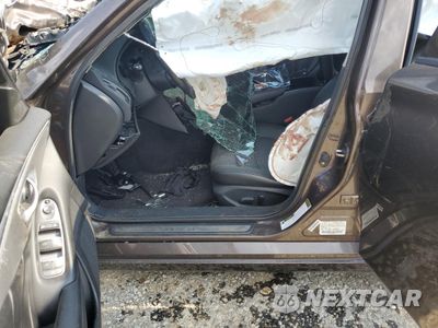 Zdjęcie 7 z 14 samochodu: 2015 INFINITI Q50 BASE VIN:JN1BV7AR7FM394617 - miniatura