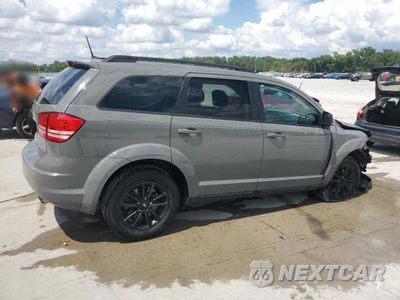 Trzecie zdjęcie samochodu z tyłu: 2020 DODGE JOURNEY SE VIN:3C4PDCABXLT274026 - miniatura