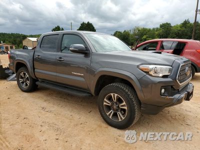 Czwarte zdjęcie samochodu z boku: 2019 TOYOTA TACOMA DOUBLE CAB VIN:3TMCZ5AN5KM197242 - miniatura