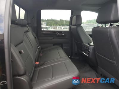 Zdjęcie 10 z 12 samochodu: 2024 CHEVROLET SILVERADO K3500 LTZ VIN:2GC4YUEY6R1171580 - miniatura