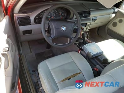 Zdjęcie 8 z 12 samochodu: 1998 BMW 318TI VIN:WBACG8329WKC84777 - miniatura