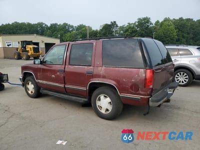 Drugie zdjęcie samochodu z przodu: 1999 CHEVROLET TAHOE K1500 VIN:1GNEK13RXXJ430856 - miniatura
