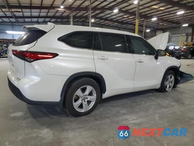 Trzecie zdjęcie samochodu z tyłu: 2021 TOYOTA HIGHLANDER L L VIN:5TDBZRBH6MS541773 - miniatura