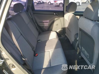 Zdjęcie 11 z 16 samochodu: 2004 TOYOTA COROLLA MATRIX XR VIN:2T1KR32E64C202393 - miniatura