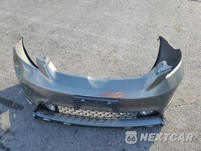 Zdjęcie 13 z 16 samochodu: 2004 TOYOTA COROLLA MATRIX XR VIN:2T1KR32E64C202393 - miniatura