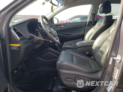 Zdjęcie 7 z 14 samochodu: 2017 HYUNDAI TUCSON LIMITED VIN:KM8J33A47HU441140 - miniatura
