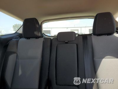 Zdjęcie 10 z 15 samochodu: 2019 FORD ESCAPE SE VIN:1FMCU9GD2KUA19655 - miniatura