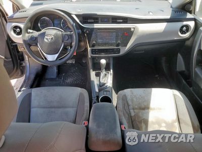 Zdjęcie 8 z 14 samochodu: 2018 TOYOTA COROLLA L VIN:5YFBURHE8JP823784 - miniatura