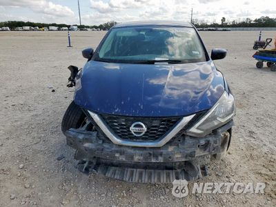 Piąte zdjęcie samochodu w środku: 2018 NISSAN SENTRA S VIN:3N1AB7AP8JY290520 - miniatura