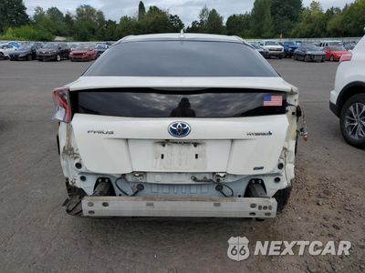 Zdjęcie 6 z 14 samochodu: 2018 TOYOTA PRIUS VIN:JTDKARFU0J3061997 - miniatura