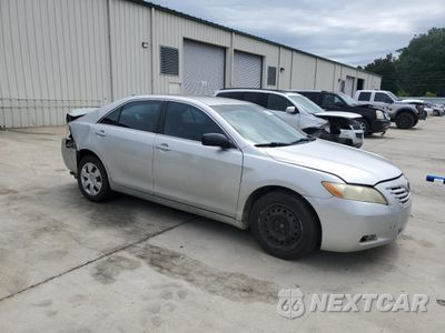 Czwarte zdjęcie samochodu z boku: 2007 TOYOTA CAMRY CE VIN:4T1BE46K67U561537 - miniatura