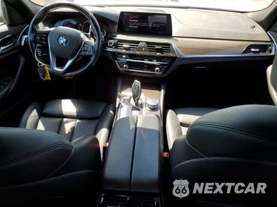 Zdjęcie 8 z 15 samochodu: 2018 BMW 530E VIN:WBAJA9C53JB034255 - miniatura
