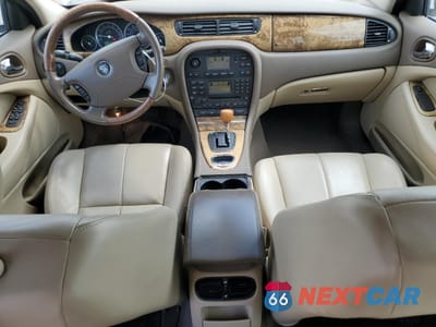 Zdjęcie 8 z 14 samochodu: 2005 JAGUAR S-TYPE VIN:SAJWA01T05FN26506 - miniatura