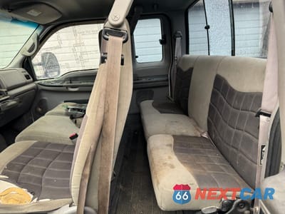 Zdjęcie 6 z 10 samochodu: 2000 FORD F250 SUPER DUTY VIN:3FTNX21F5YMA62552 - miniatura