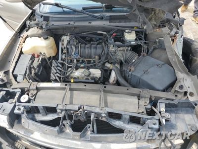 Zdjęcie 11 z 14 samochodu: 2001 BUICK LESABRE CUSTOM VIN:1G4HP54K814180955 - miniatura