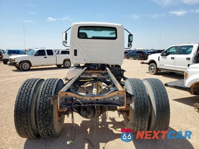 Zdjęcie 6 z 10 samochodu: 2019 INTERNATIONAL MV607 TRUCK CAB AND CHASSIS VIN:3HAEUMML6KL284970 - miniatura