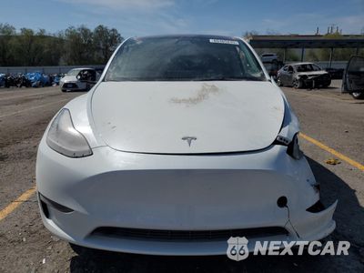 Piąte zdjęcie samochodu w środku: 2023 TESLA MODEL Y VIN:7SAYGDEF8PF870516 - miniatura