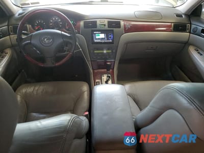 Zdjęcie 8 z 12 samochodu: 2004 LEXUS ES 330 VIN:JTHBA30G640014252 - miniatura