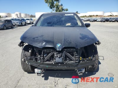 Piąte zdjęcie samochodu w środku: 2024 BMW IX XDRIVE50 VIN:WB523CF0XRCP60355 - miniatura
