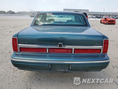 Zdjęcie 6 z 14 samochodu: 1996 LINCOLN TOWN CAR EXECUTIVE VIN:1LNLM81WXTY672992 - miniatura
