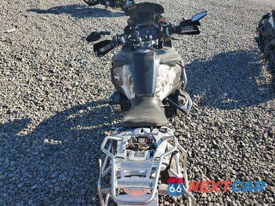 Zdjęcie 6 z 10 samochodu: 2020 BMW R 1250 GS ADVENTURE VIN:WB10J5306L6D02822 - miniatura