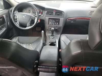 Zdjęcie 8 z 13 samochodu: 2004 VOLVO XC70 VIN:YV1SZ59H441146755 - miniatura