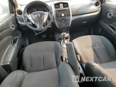 Zdjęcie 8 z 13 samochodu: 2015 NISSAN VERSA S VIN:3N1CN7AP2FL824292 - miniatura