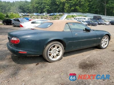 Trzecie zdjęcie samochodu z tyłu: 2002 JAGUAR XK8 VIN:SAJDA42C32NA26700 - miniatura