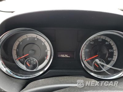 Zdjęcie 9 z 15 samochodu: 2015 DODGE GRAND CARAVAN SE VIN:2C4RDGBG8FR508178 - miniatura
