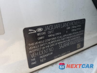 Zdjęcie 12 z 13 samochodu: 2018 JAGUAR XE VIN:SAJAR4FXXJCP30313 - miniatura